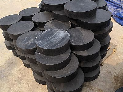 静宁县板式橡胶支座由若干层橡胶片与薄钢板经加压硫化